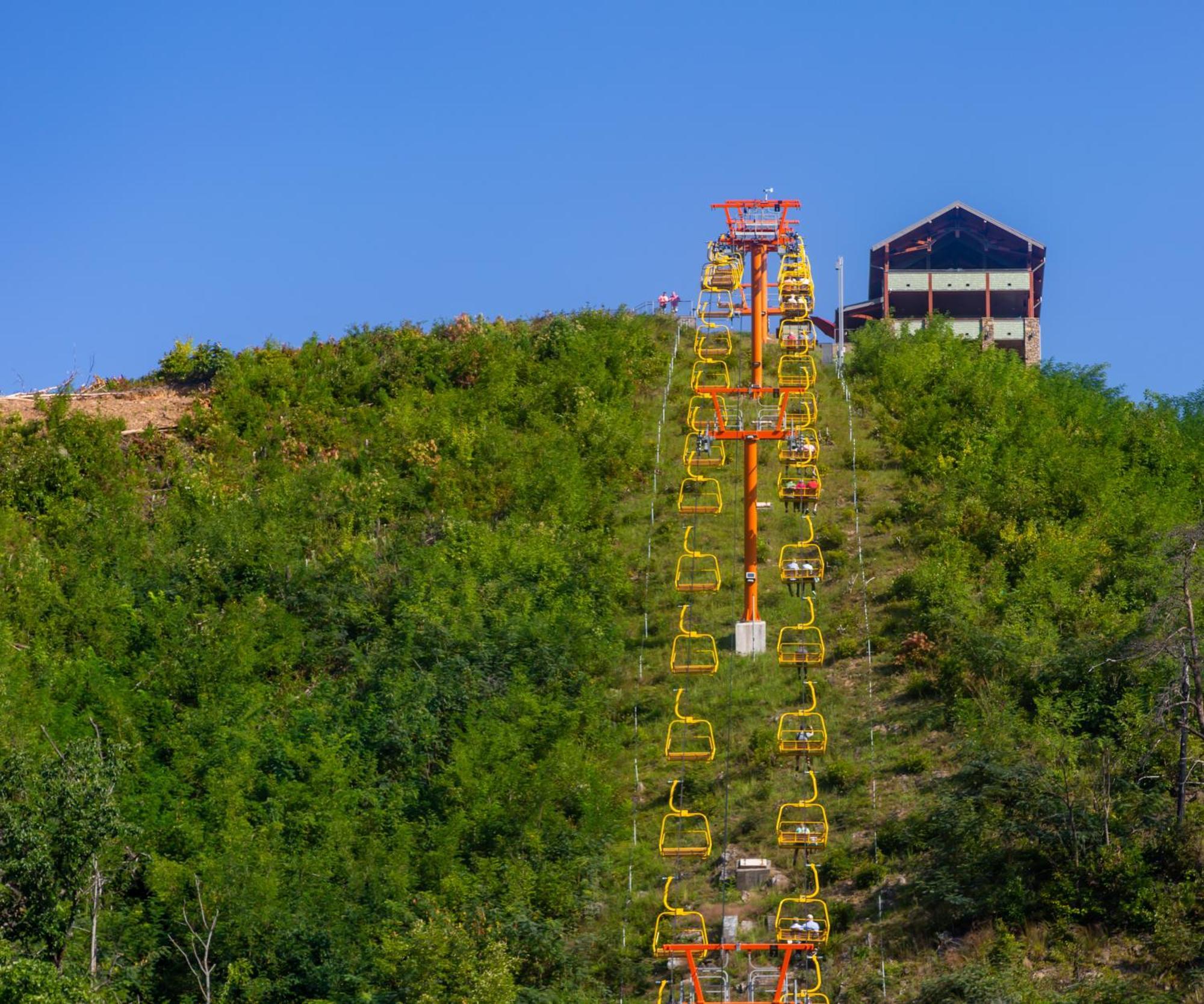 Lazy Bear Lodge, Hot Tub, Resort Pool, Wifi, 1089 Free Tickets Each Paid Day, Dollywood And More Gatlinburg Exterior foto